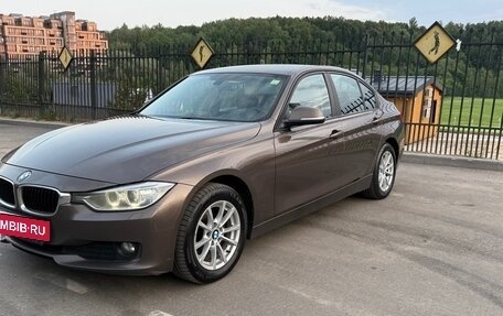 BMW 3 серия, 2014 год, 1 450 000 рублей, 2 фотография