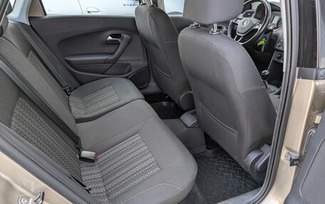 Volkswagen Polo VI (EU Market), 2015 год, 850 000 рублей, 12 фотография