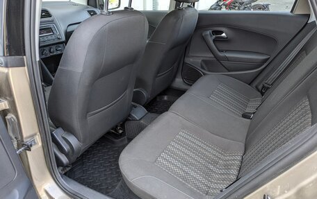 Volkswagen Polo VI (EU Market), 2015 год, 850 000 рублей, 10 фотография