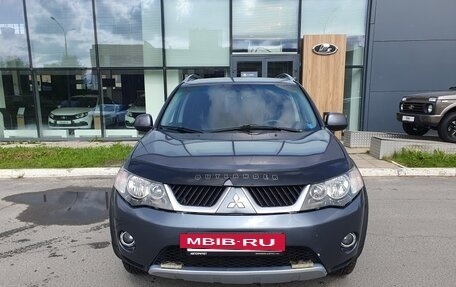 Mitsubishi Outlander III рестайлинг 3, 2007 год, 899 000 рублей, 2 фотография