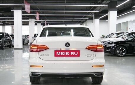 Volkswagen Lavida, 2022 год, 1 590 000 рублей, 6 фотография