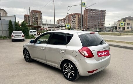 KIA cee'd I рестайлинг, 2010 год, 720 000 рублей, 6 фотография
