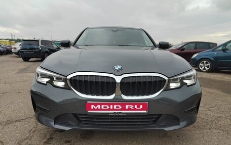 BMW 3 серия, 2019 год, 2 399 000 рублей, 3 фотография