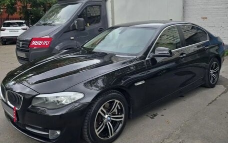 BMW 5 серия, 2013 год, 1 500 000 рублей, 2 фотография