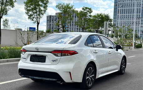 Toyota Corolla, 2024 год, 2 175 000 рублей, 6 фотография