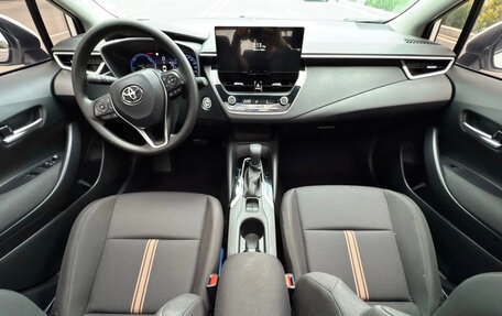 Toyota Corolla, 2024 год, 2 175 000 рублей, 14 фотография
