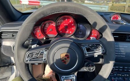 Porsche 911, 2019 год, 13 317 669 рублей, 6 фотография