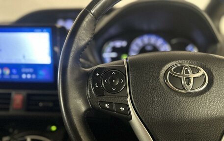 Toyota Esquire I, 2015 год, 2 240 000 рублей, 17 фотография