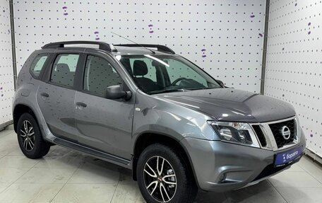 Nissan Terrano III, 2018 год, 1 060 000 рублей, 4 фотография