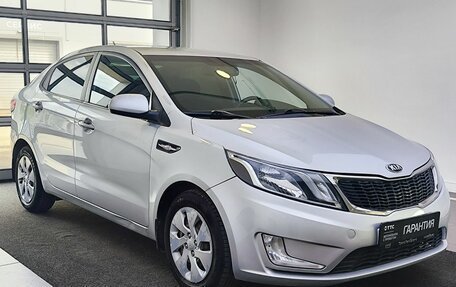 KIA Rio III рестайлинг, 2013 год, 850 000 рублей, 3 фотография