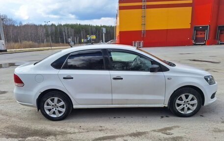 Volkswagen Polo VI (EU Market), 2012 год, 530 000 рублей, 3 фотография
