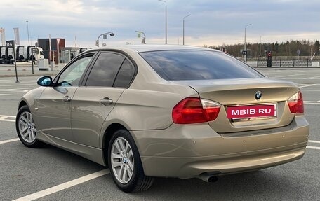 BMW 3 серия, 2007 год, 1 070 000 рублей, 5 фотография