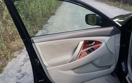 Toyota Camry, 2008 год, 1 150 000 рублей, 5 фотография