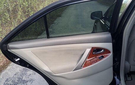 Toyota Camry, 2008 год, 1 150 000 рублей, 10 фотография