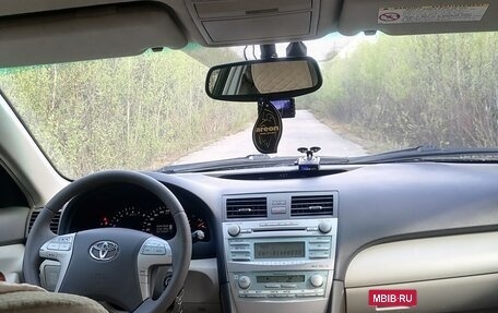 Toyota Camry, 2008 год, 1 150 000 рублей, 17 фотография