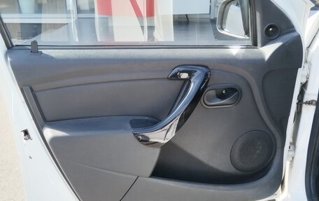 Renault Logan I, 2012 год, 580 000 рублей, 7 фотография