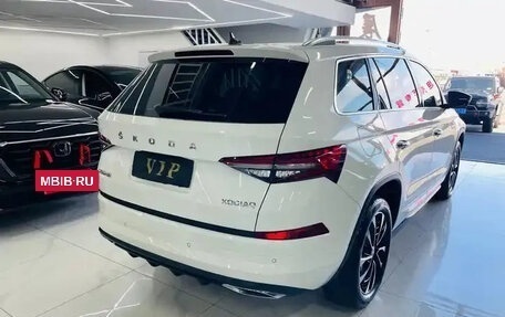 Skoda Kodiaq I, 2022 год, 2 700 000 рублей, 4 фотография