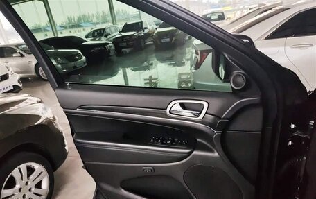 Jeep Grand Cherokee, 2021 год, 3 350 000 рублей, 24 фотография