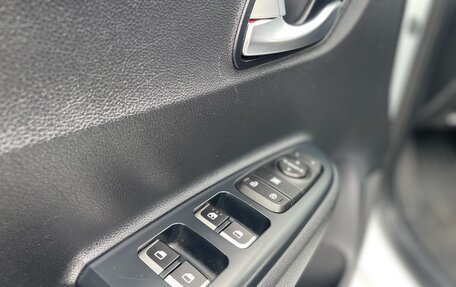 KIA Rio IV, 2019 год, 1 480 000 рублей, 7 фотография