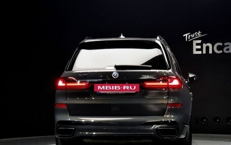 BMW X7, 2022 год, 10 800 000 рублей, 3 фотография