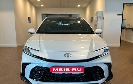 Toyota Camry, 2024 год, 4 600 000 рублей, 5 фотография