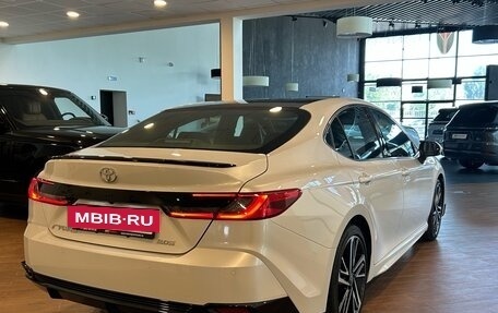 Toyota Camry, 2024 год, 4 600 000 рублей, 3 фотография