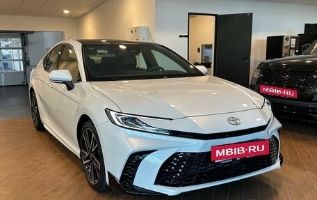 Toyota Camry, 2024 год, 4 600 000 рублей, 4 фотография