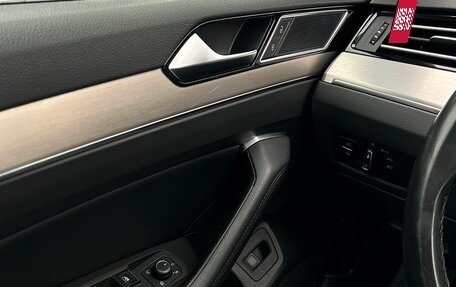 Volkswagen Passat B8 рестайлинг, 2018 год, 1 998 800 рублей, 19 фотография