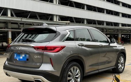 Infiniti QX50 II, 2022 год, 2 550 000 рублей, 6 фотография