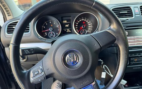 Volkswagen Golf VI, 2009 год, 1 200 000 рублей, 11 фотография