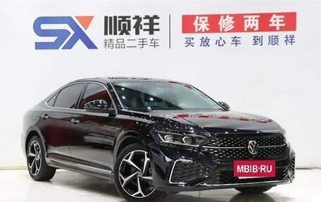 Volkswagen Passat B8 рестайлинг, 2022 год, 2 200 000 рублей, 5 фотография
