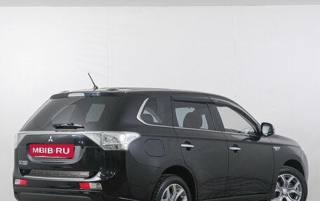Mitsubishi Outlander III рестайлинг 3, 2014 год, 1 949 000 рублей, 5 фотография