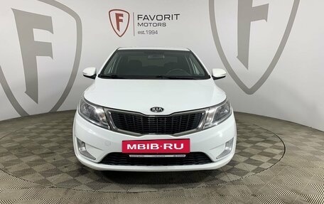 KIA Rio III рестайлинг, 2015 год, 994 000 рублей, 2 фотография