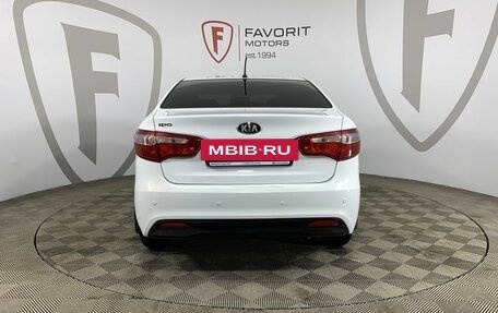 KIA Rio III рестайлинг, 2015 год, 994 000 рублей, 3 фотография