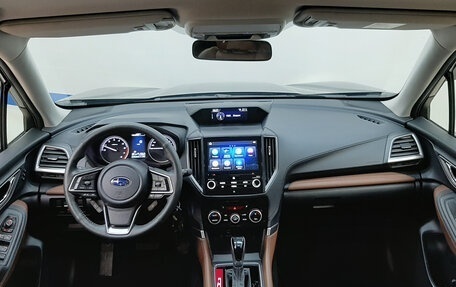 Subaru Forester, 2023 год, 4 240 000 рублей, 9 фотография