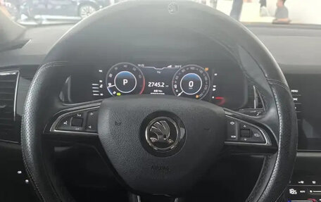 Skoda Kodiaq I, 2021 год, 2 450 000 рублей, 10 фотография