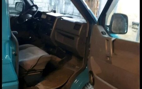 Volkswagen Caravelle T4, 1995 год, 600 000 рублей, 4 фотография