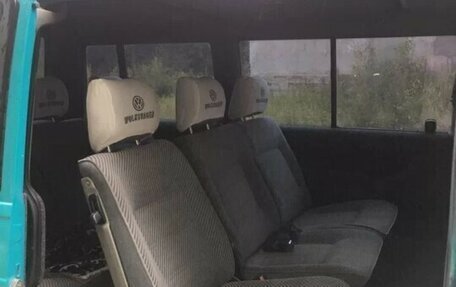 Volkswagen Caravelle T4, 1995 год, 600 000 рублей, 2 фотография