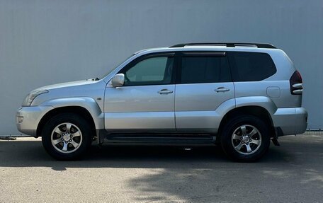 Toyota Land Cruiser Prado 120 рестайлинг, 2008 год, 1 690 000 рублей, 8 фотография