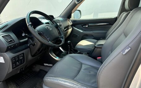 Toyota Land Cruiser Prado 120 рестайлинг, 2008 год, 1 690 000 рублей, 9 фотография