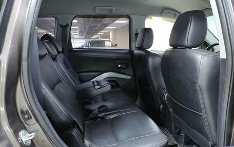 Mitsubishi Outlander III рестайлинг 3, 2011 год, 1 170 500 рублей, 11 фотография