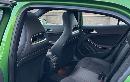 Mercedes-Benz GLA, 2017 год, 2 500 000 рублей, 11 фотография