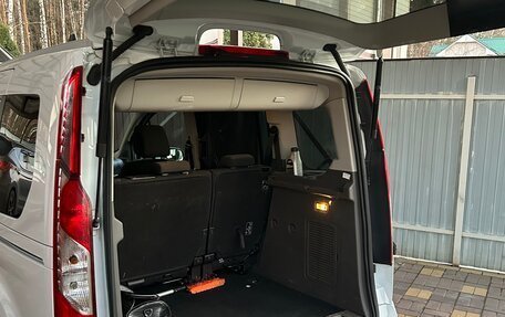 Ford Tourneo Connect II рестайлинг, 2019 год, 2 160 000 рублей, 21 фотография
