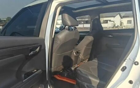 Toyota Highlander, 2022 год, 3 530 000 рублей, 15 фотография