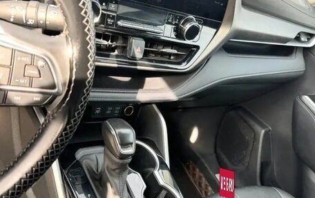 Toyota Highlander, 2022 год, 3 530 000 рублей, 16 фотография