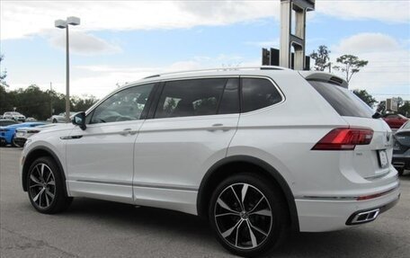 Volkswagen Tiguan II, 2023 год, 3 405 000 рублей, 5 фотография