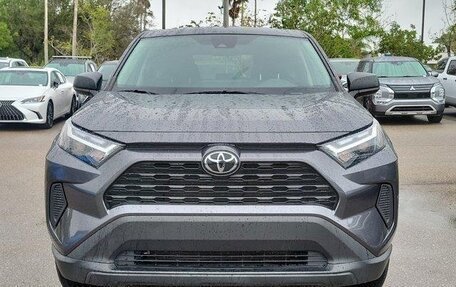 Toyota RAV4, 2023 год, 3 130 000 рублей, 2 фотография
