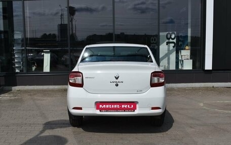 Renault Logan II, 2015 год, 765 000 рублей, 6 фотография
