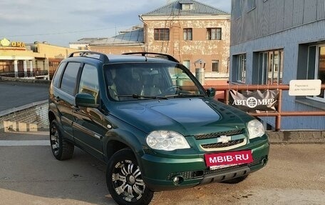 Chevrolet Niva I рестайлинг, 2012 год, 470 000 рублей, 3 фотография