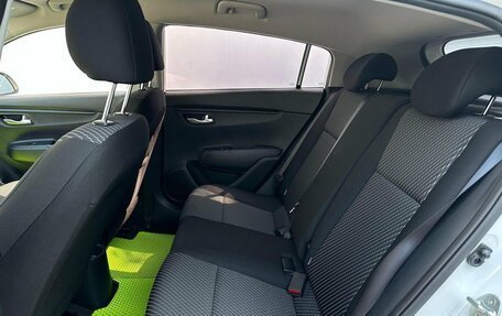 KIA Rio IV, 2019 год, 1 570 000 рублей, 10 фотография